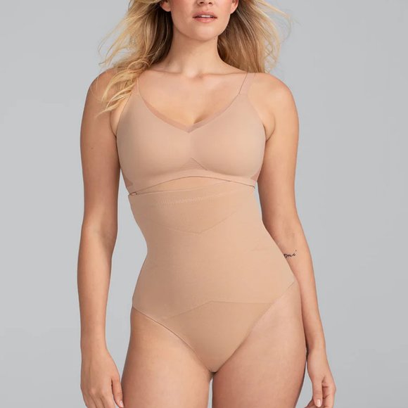 Honeylove SuperPower Thong- Sand Size Large - Picture 1 of 3